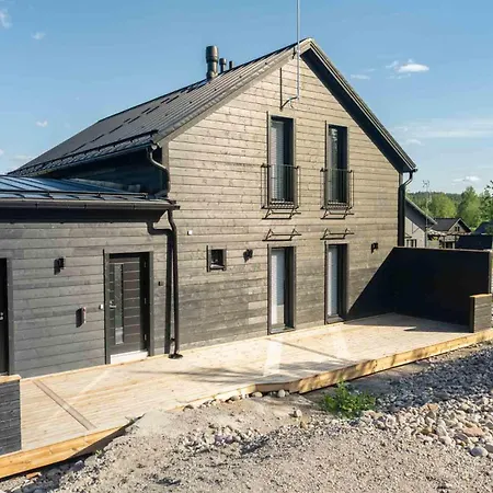 Luxus Helmi 1 - 23 Hloe, Golf