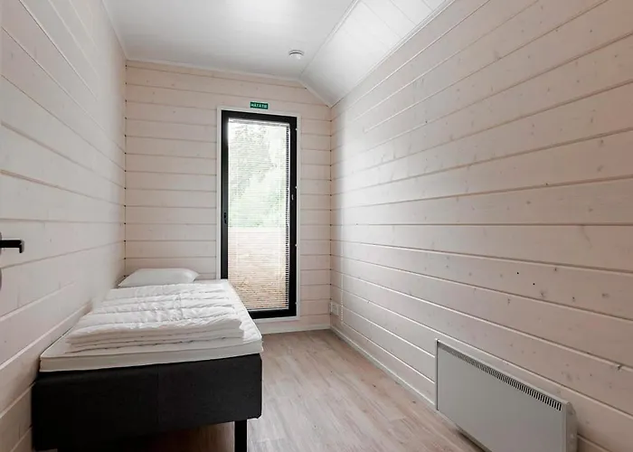 Luxus Helmi 1 - 23 Hloe, Golf *